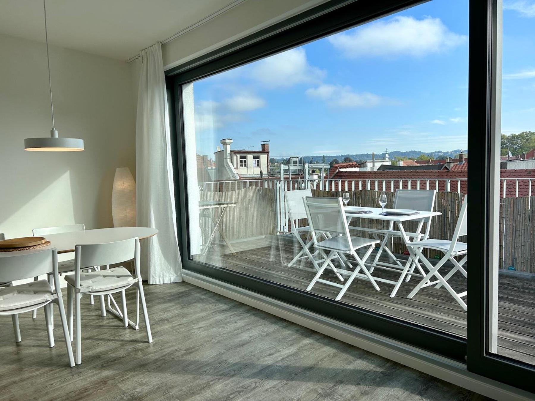 Ferienwohnung Fumi - Maisonette Im Sanierten Altbau Mit Grosser Dachterrasse Und Blick Ueber Die Insel Lindau  Zewnętrze zdjęcie